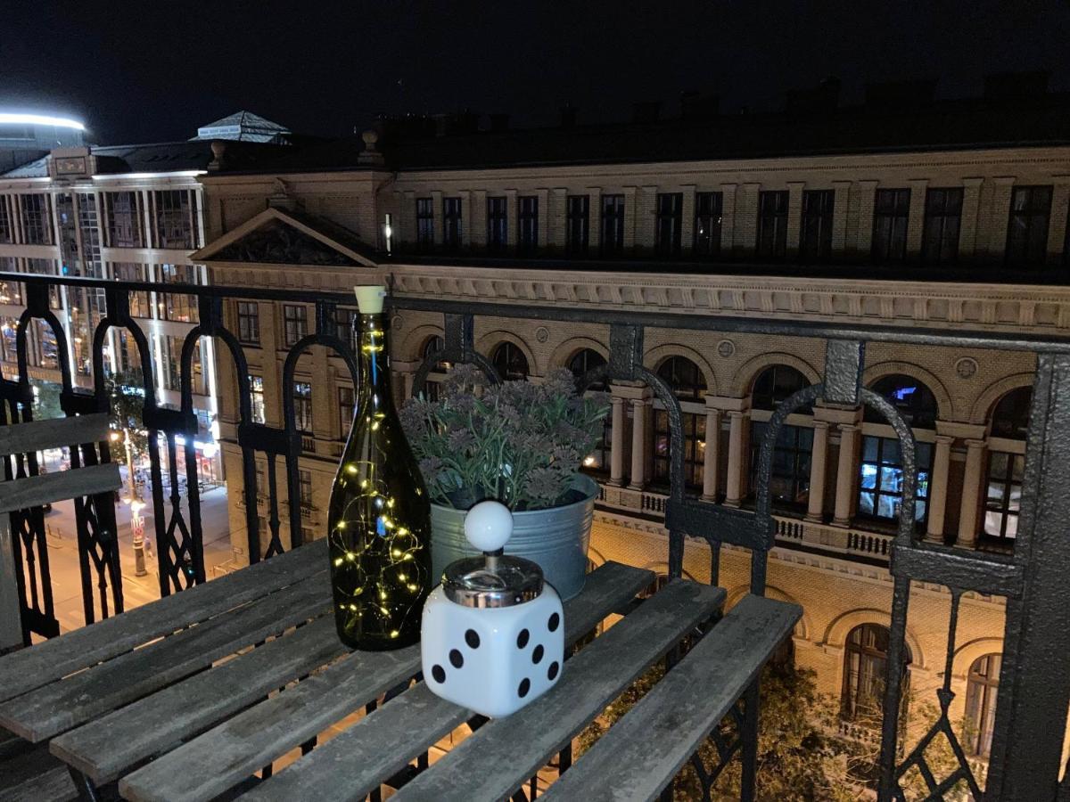 Astoria Balcony Apartment بودابست المظهر الخارجي الصورة